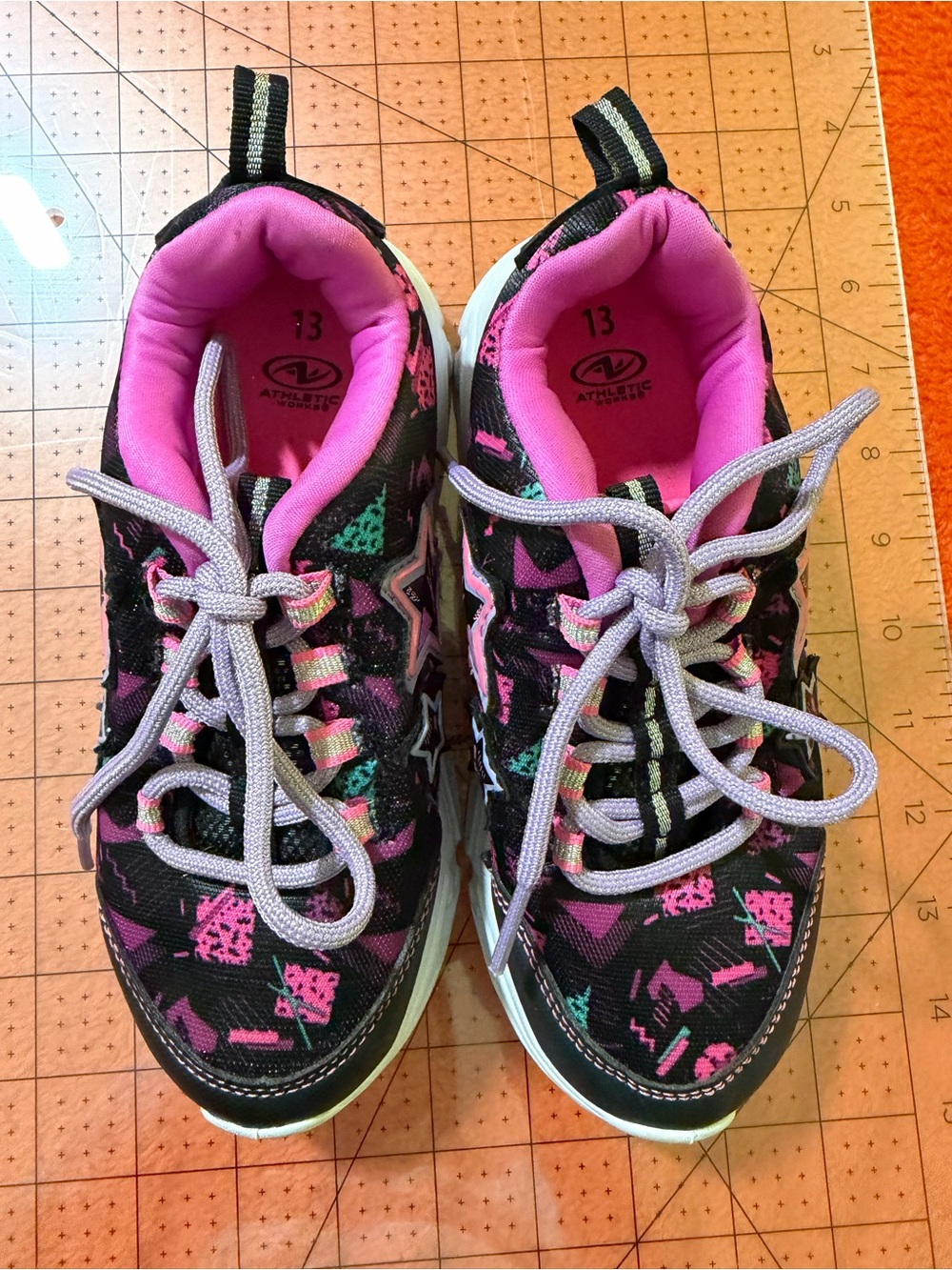 Athletic Works Girls Size 13 Light Up Sneakers Black Pink Stars LED Shoes EUC